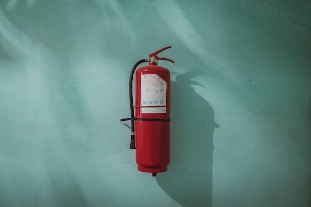 uni accommdation fire extinguisher