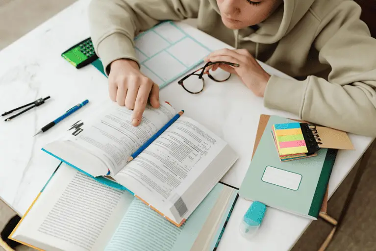 35+ Effective Tips for Studying for Multiple Exams at Once