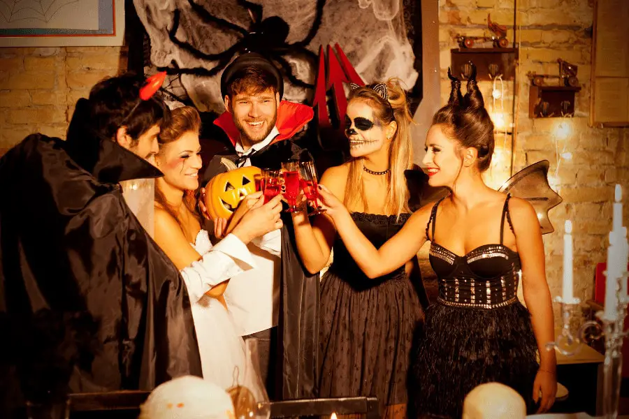 Halloween party ideas for college students
